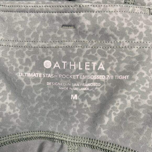 Athleta Ultimate Stash Pocket Embossed 7/8 Tight Leggings - Picture 8 of 10